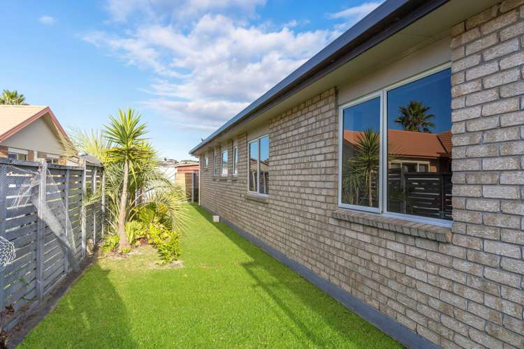 19/100 Millers Road Brookfield_16