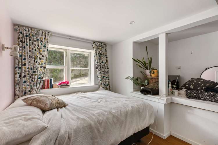 2/199 Titirangi Road Titirangi_10