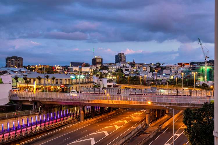 5h/11 Howe Street Freemans Bay_13