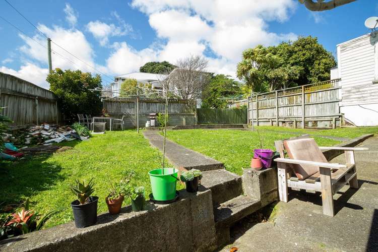 3/23 Nairn Street Mount Cook_11