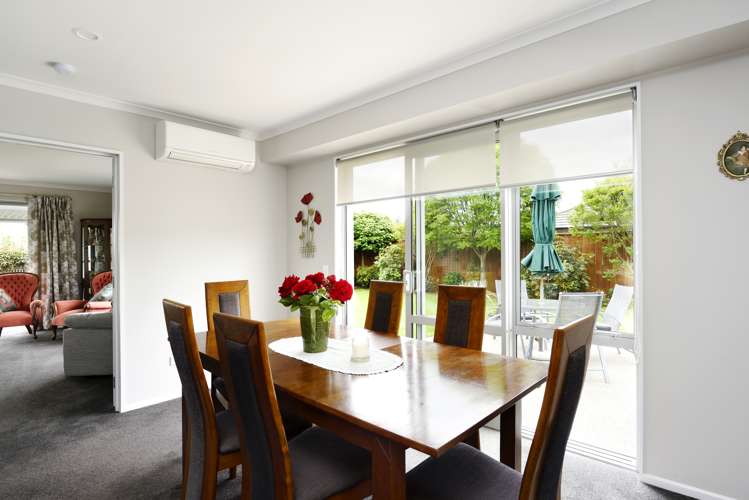 6 Childs Way Richmond_7