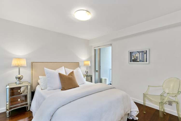 11/74 Oriental Parade Oriental Bay_8