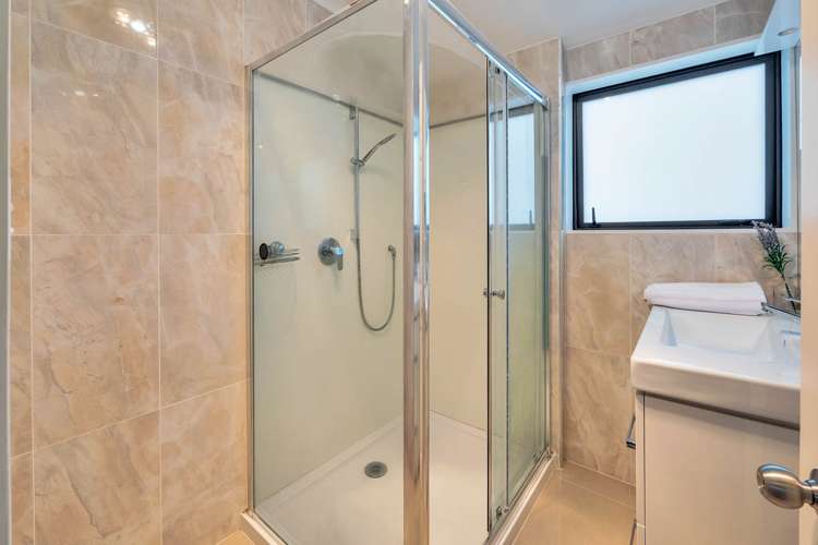 23f Kamara Road Glen Eden_24