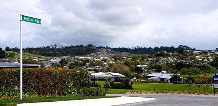 7 Waititiro Rise Stanmore Bay_2