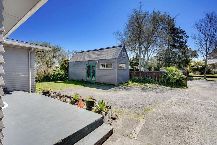 46 Montgomery Crescent Bader_8