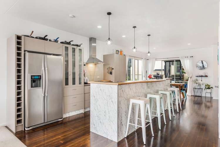 258 Alec Craig Way Gulf Harbour_12