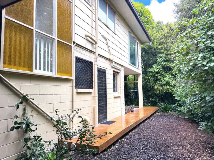 42 Coroglen Avenue Birkenhead_2
