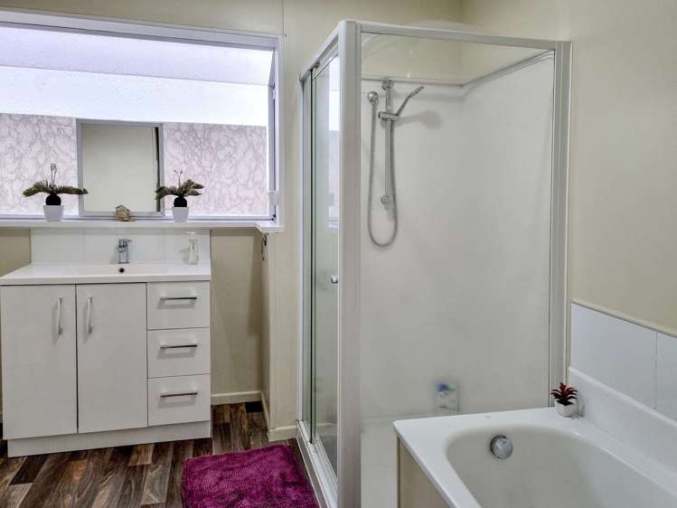 65 Clarke Street Gate Pa_10