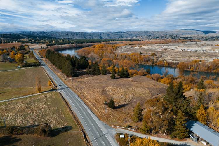 Section 120 ClydeAlexandra Road Alexandra Central Otago Houses