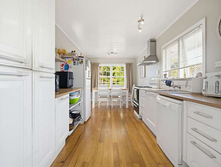 3 Joanna Place Deanwell_10