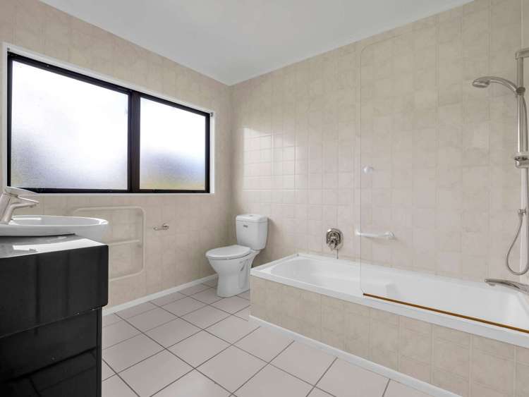 245 Taurangaruru Road Waiuku_17