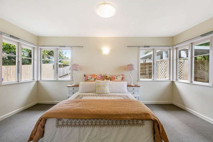 243a Glengarry Road Glen Eden_8