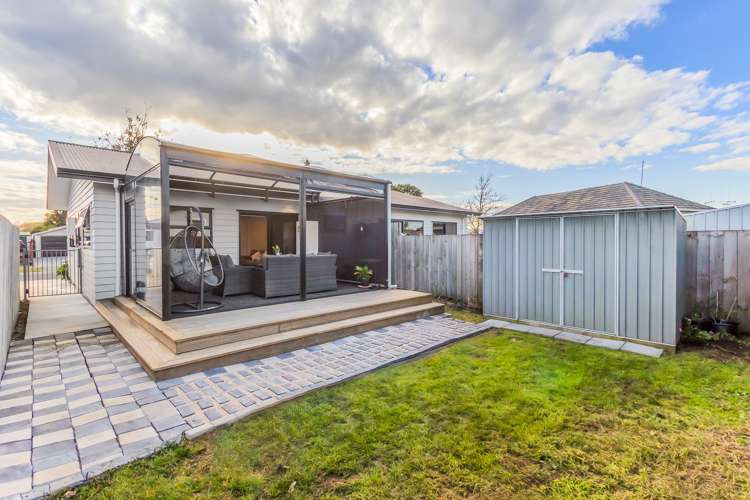 2/11 Shelley Jane Place Dinsdale_13