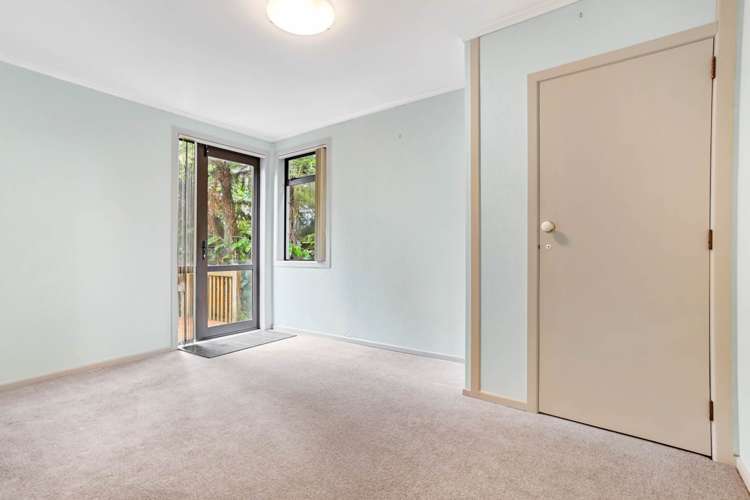 202 Godley Road Titirangi_16