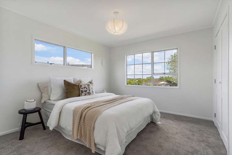 5 Moxham Grove Massey_12