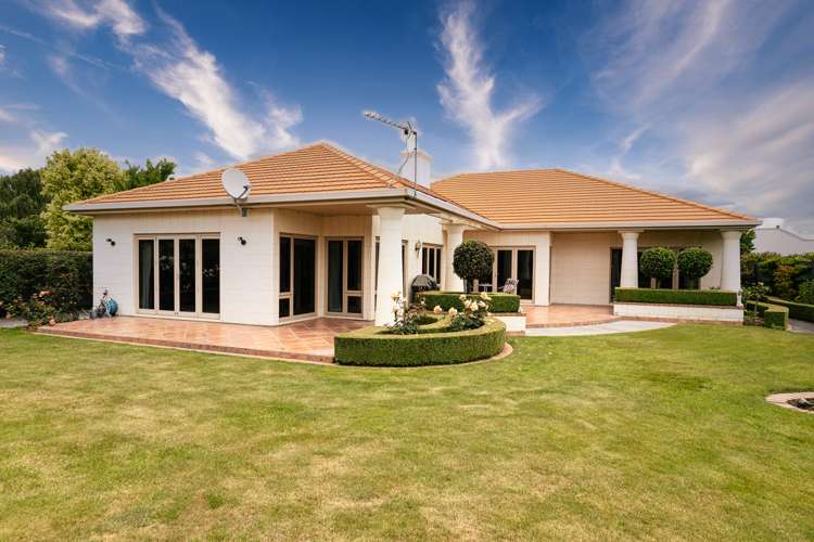 38 Catherwood Avenue Allenton_19