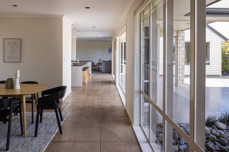 46 Palliser Drive Huntington_5