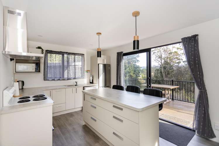 10 Bute Street Moeraki_8