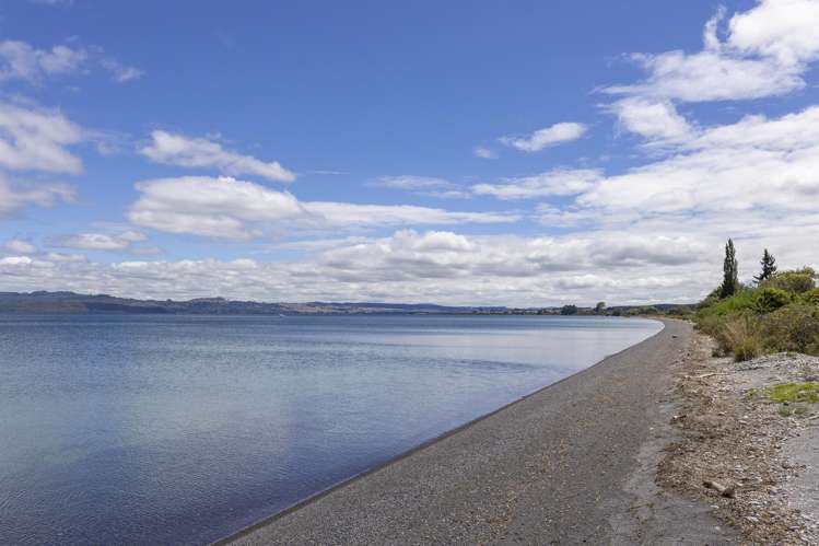 166 State Highway 1 Waitahanui_29