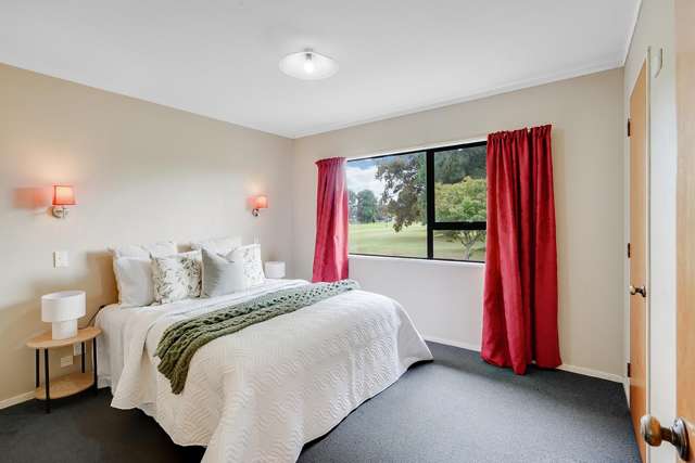 76A Kahikatea Drive Melville_4