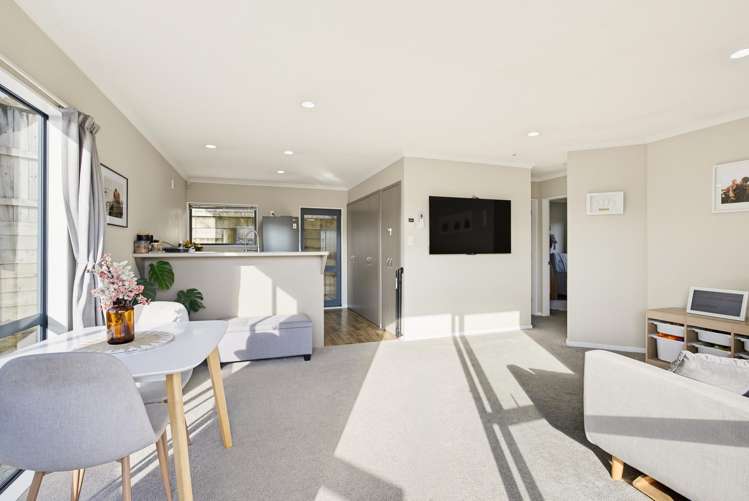 2 Beazley Avenue_4