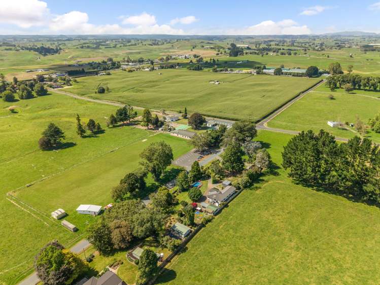 55 Kells Lane Lichfield_25