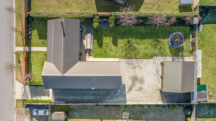 25 Bell Street Lake Hawea_21