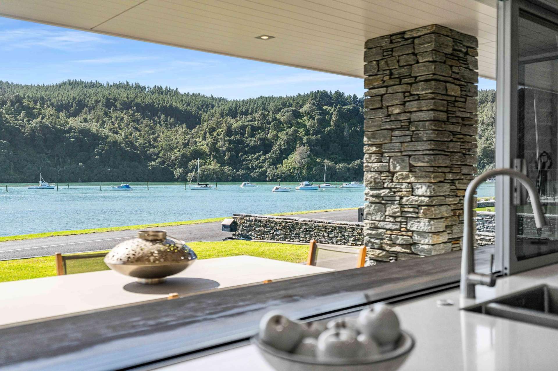 209 Beach Road Whangamata_0