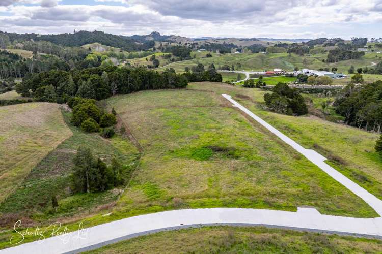 Whakapirau Road Maungaturoto_27