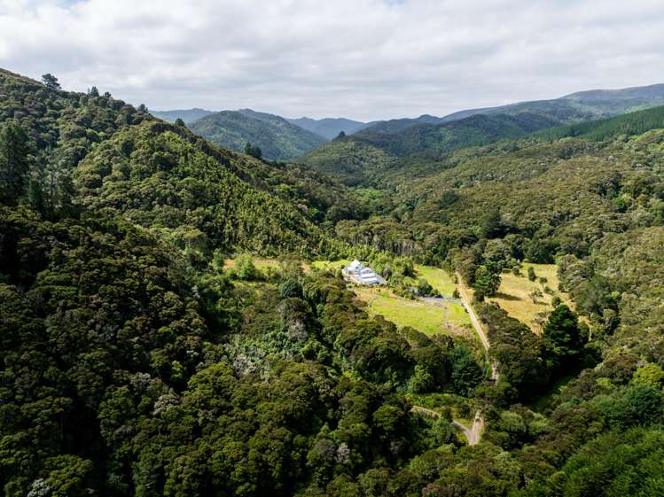 515 Silverstream Valley Road, North Taieri Mosgiel_41