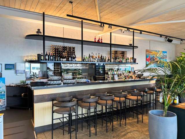 T4 | 231 Archers Road Wairau Valley_3