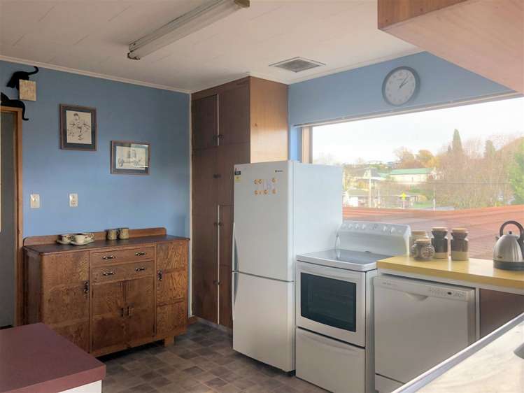 13 Church Lane Waipukurau and Surrounds_8