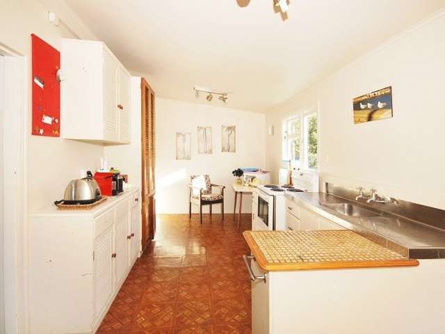 38 Daniell Street Featherston_2