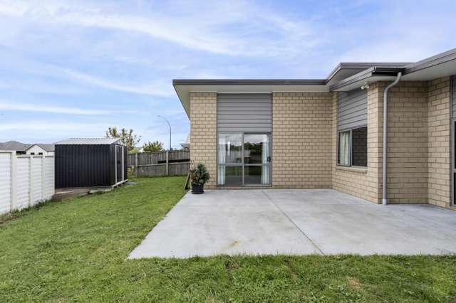 1 McCorquindale Drive 2743_2