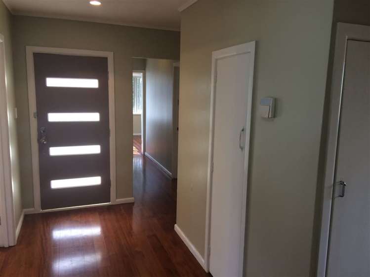 97a Portage Road New Lynn_18