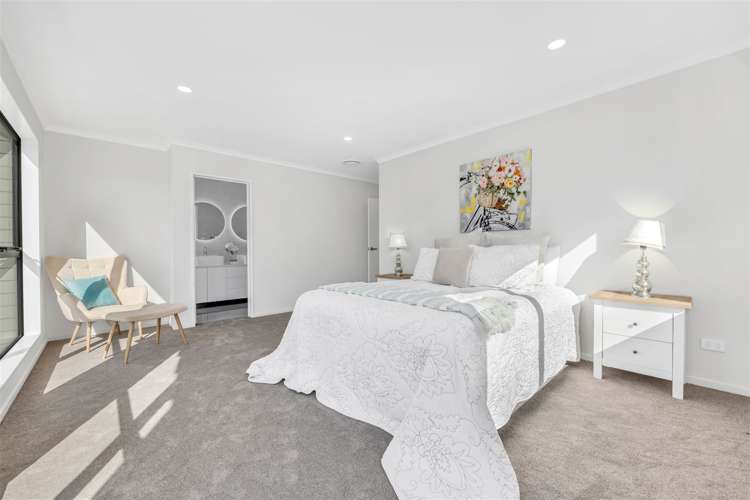 13 Tullymore Drive Flat Bush_17