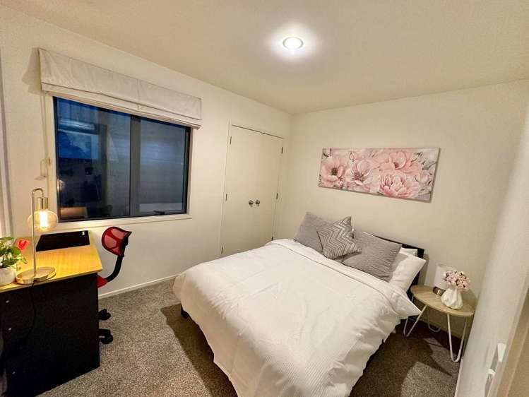 75A Dress Circle Newlands_10