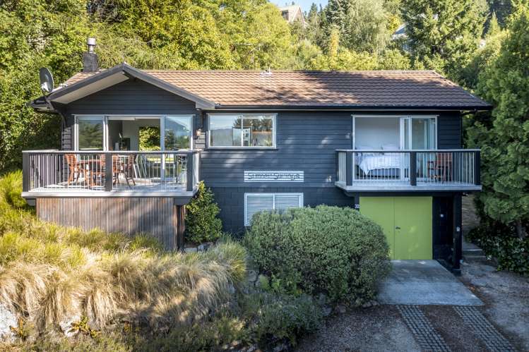 32 Chalet Crescent_0