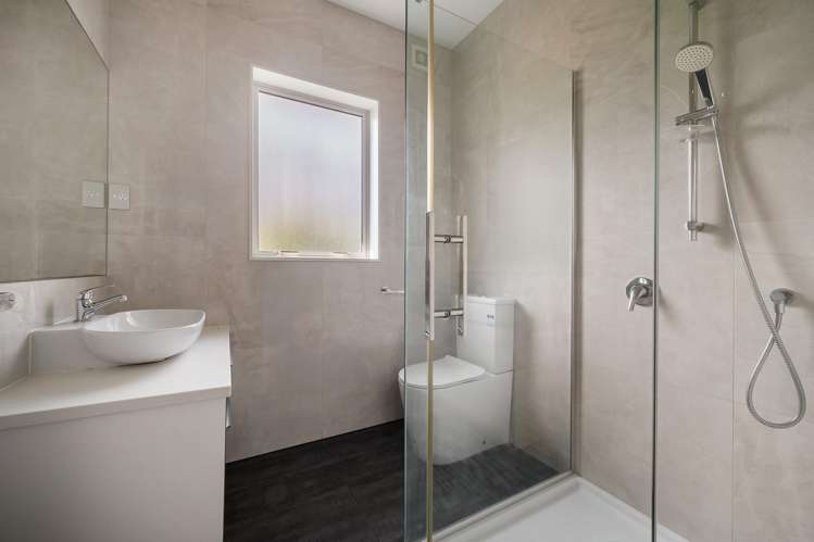 19 Parkview Drive Gulf Harbour_9