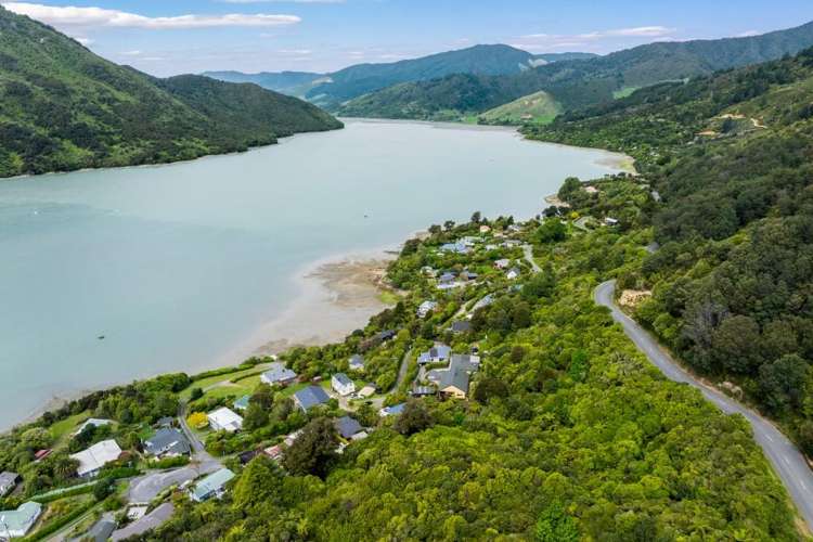 79 Moenui Bay Havelock_21
