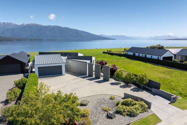 68 South Arm Drive Te Anau_33