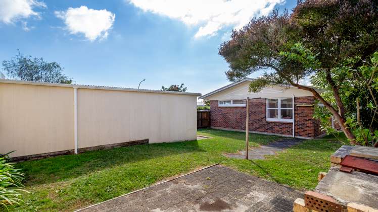 1 Barron Crescent Fenton Park_17