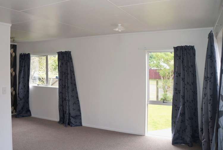 16 Moki Place Ruakaka_9