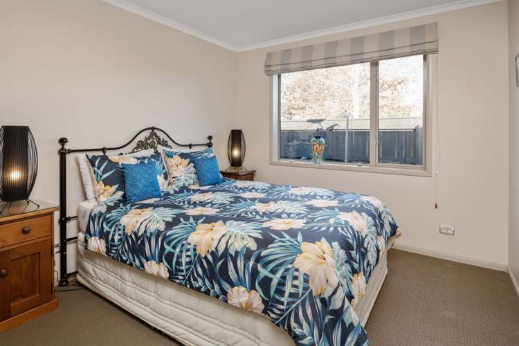 8 Kensington Place Springlands_18