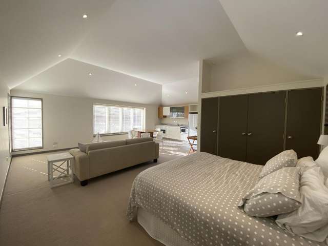 97 (Unit) The Esplanade 1713_3