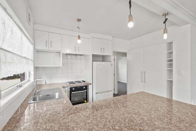 1/66 Beach Road Pahurehure_2