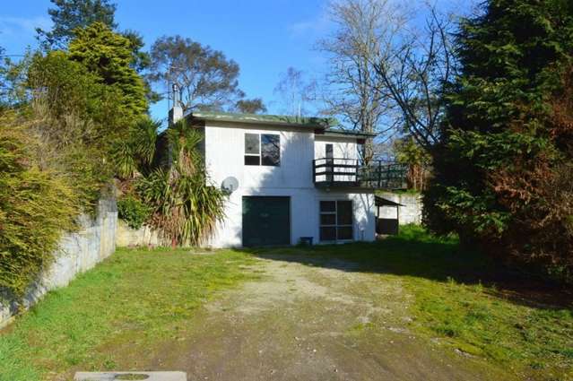 117 Golf Road Taumarunui_1