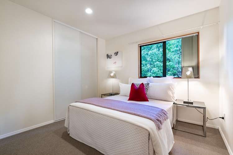 208b Glengarry Road Glen Eden_7