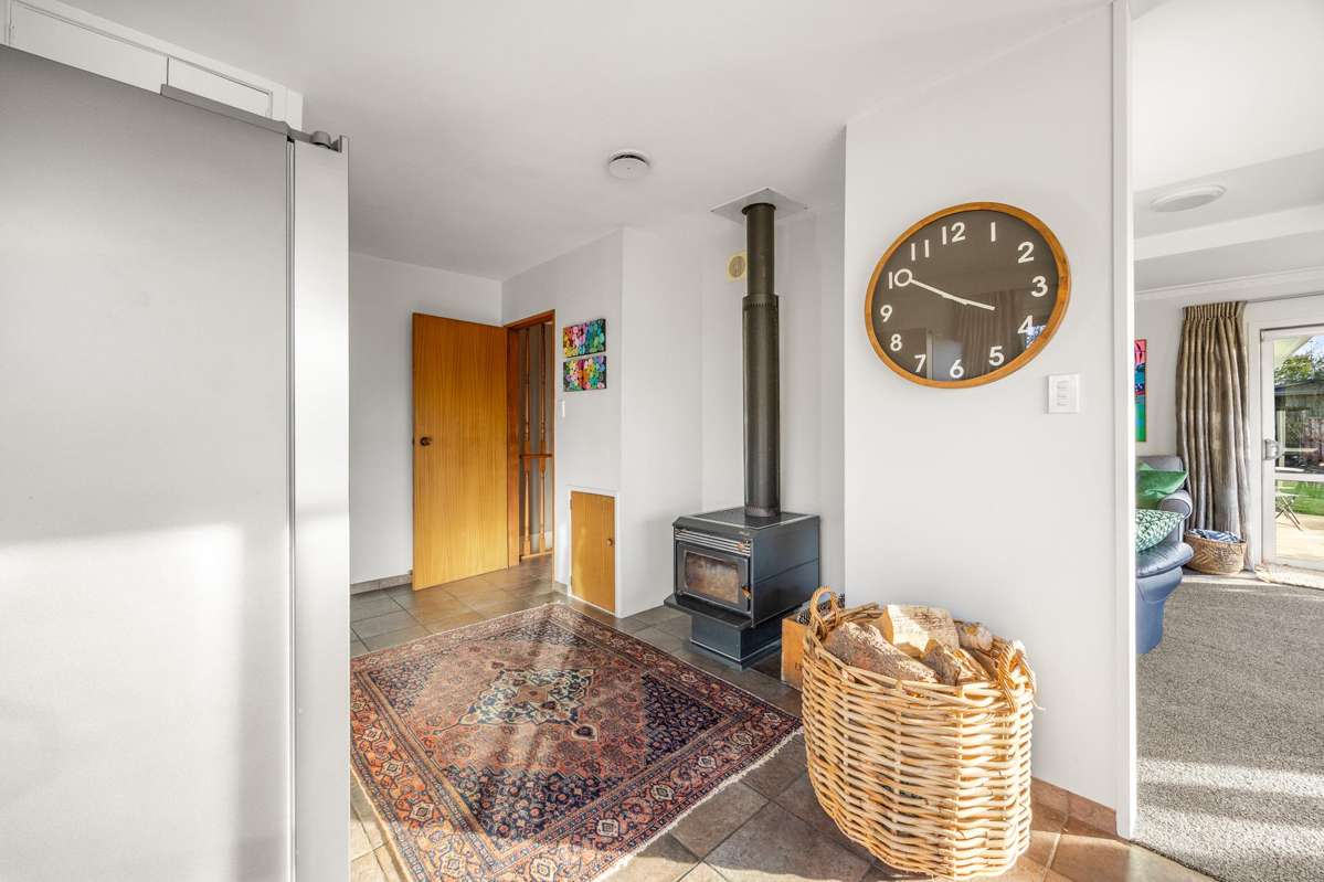 1632 Cust Road_1