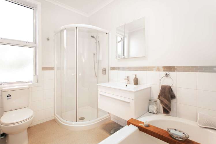 14 Reid Crescent Allenton_14